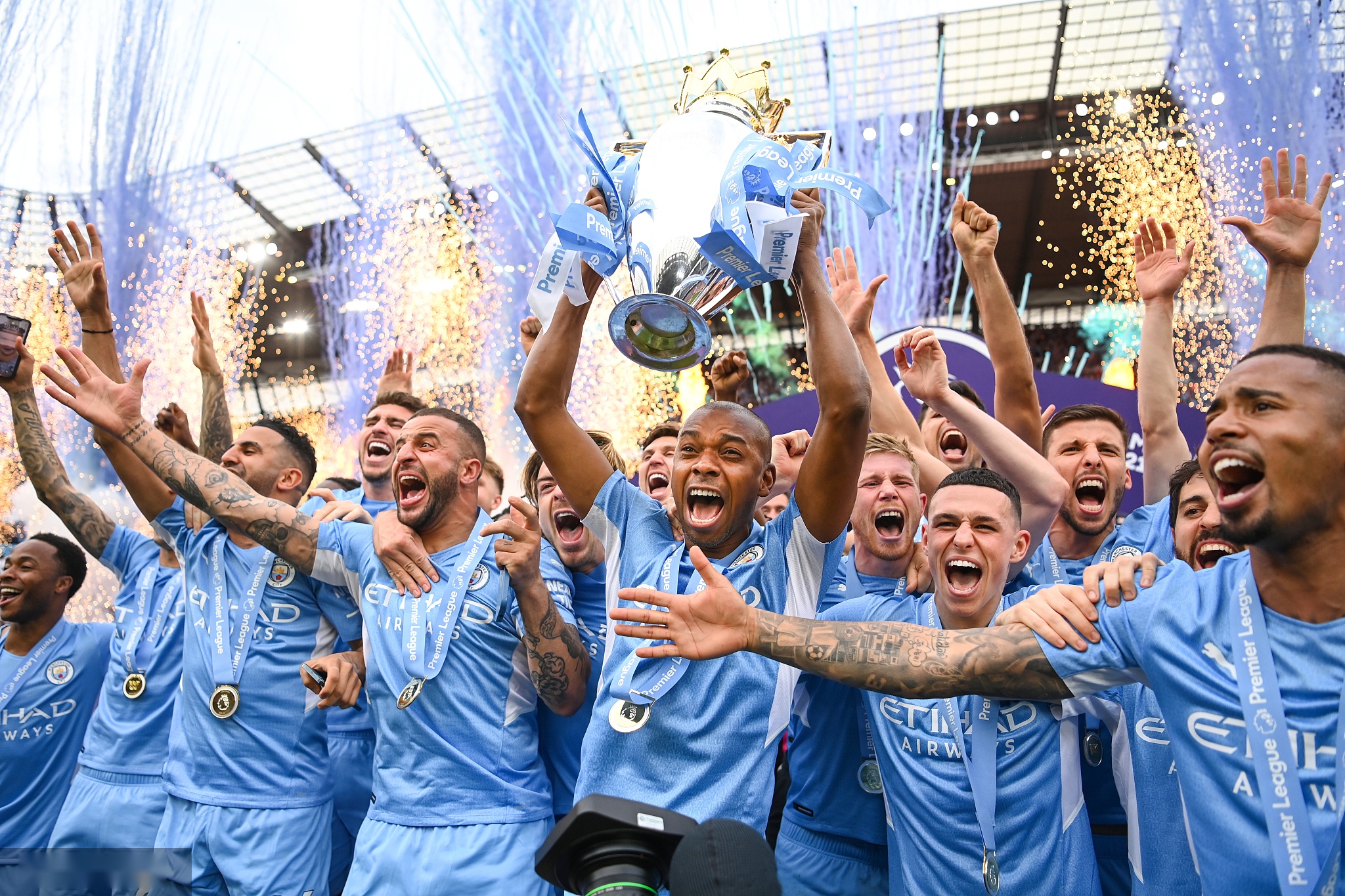 比的射门感 比的射门感